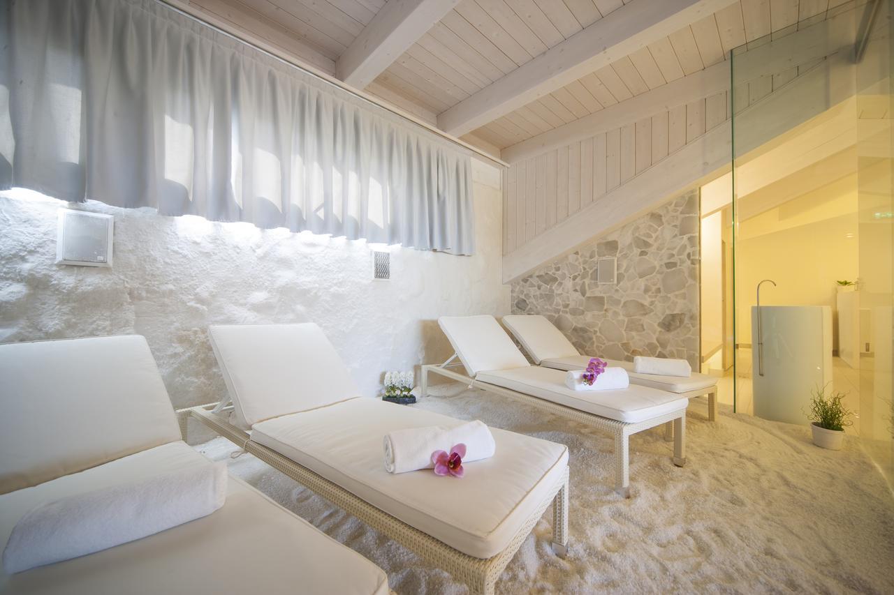 Hotel Aquila Azzurra Римини Экстерьер фото